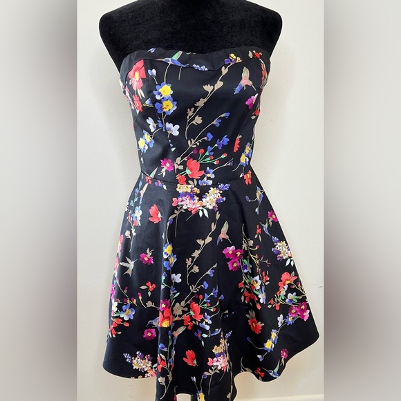 Express Black strapless fit and flare floral satin feel dress zipper back 4 EUC - Picture 2 of 10
